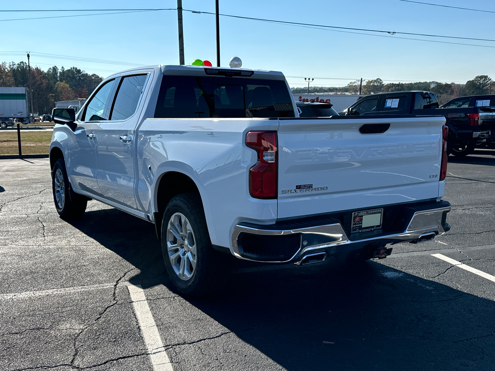 2025 Chevrolet Silverado 1500 LTZ 8