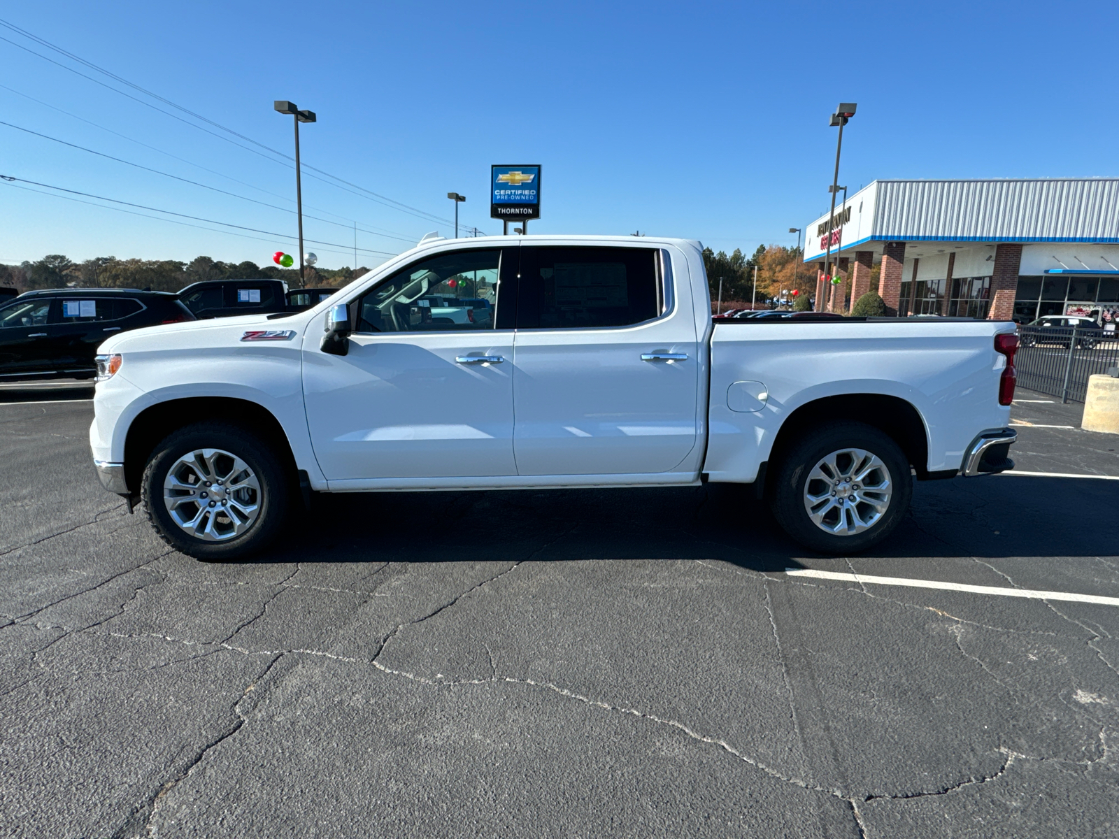 2025 Chevrolet Silverado 1500 LTZ 9