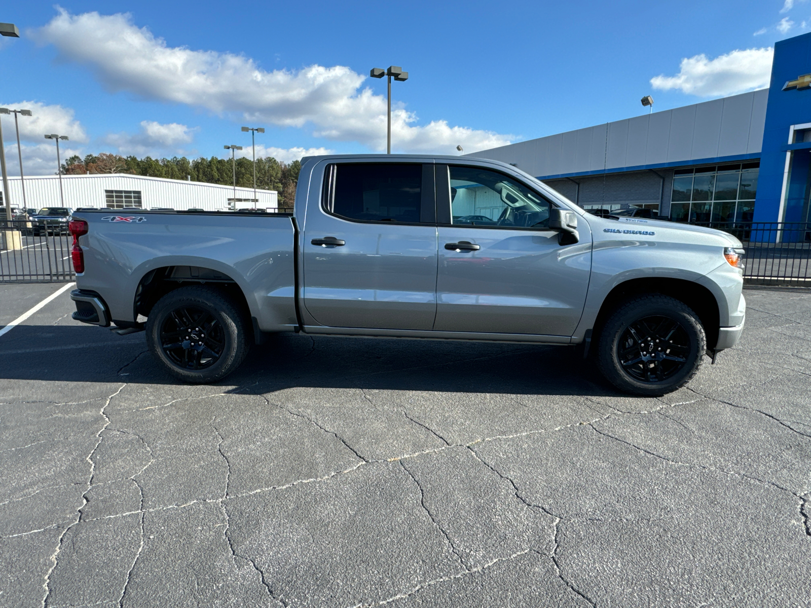 2025 Chevrolet Silverado 1500 Custom 6