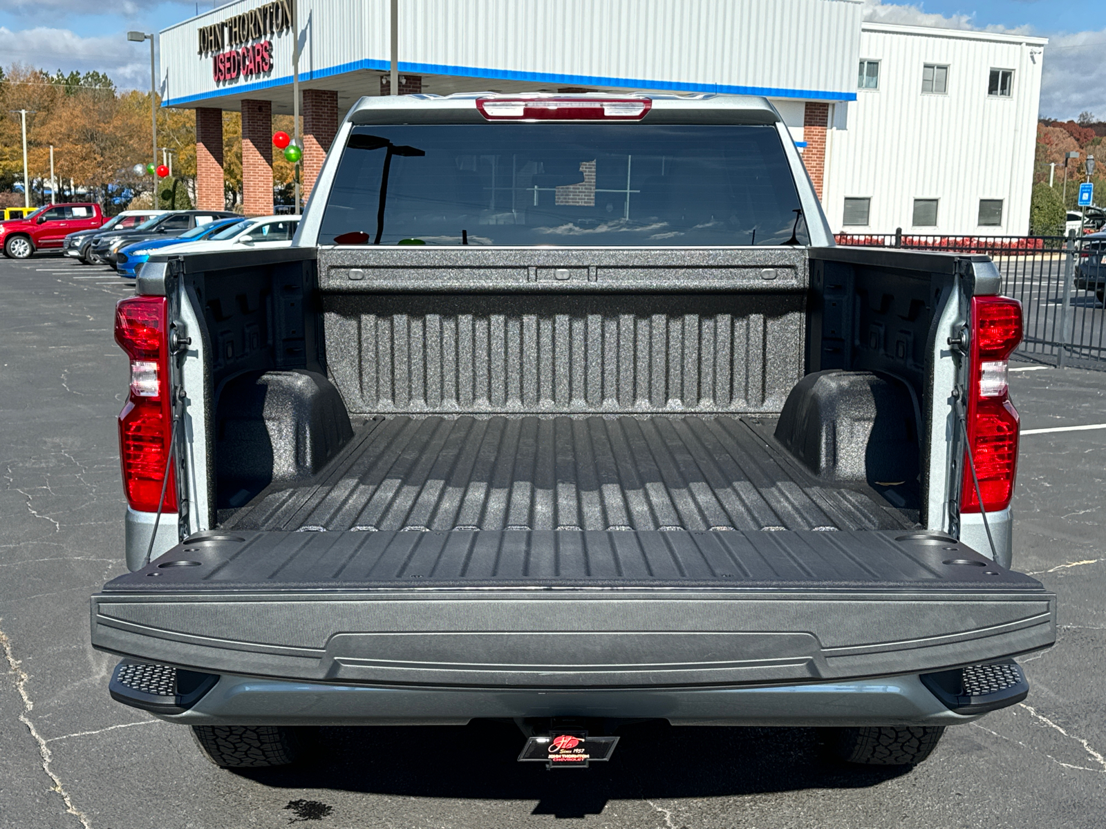 2025 Chevrolet Silverado 1500 Custom 25