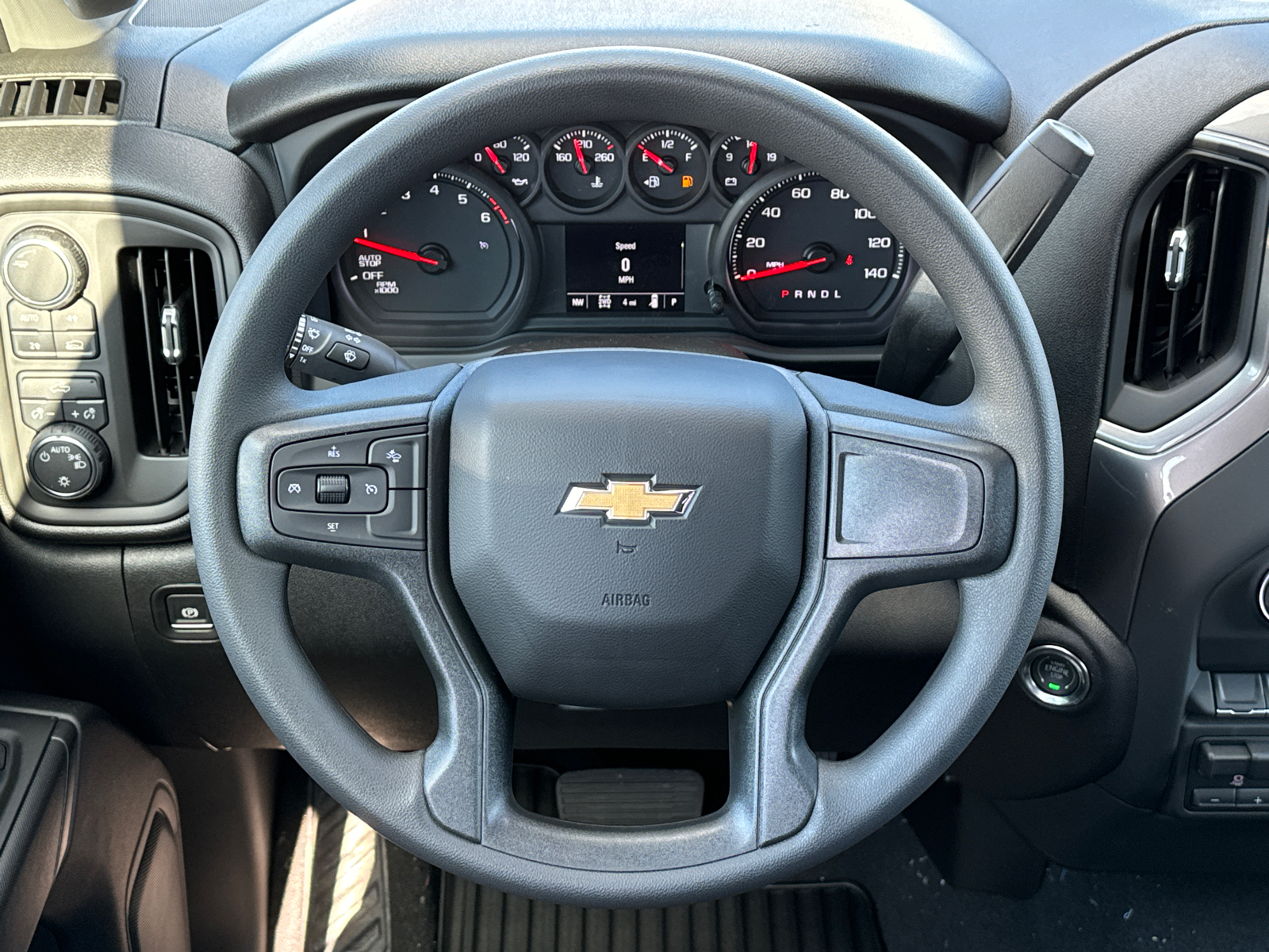 2025 Chevrolet Silverado 1500 Custom 31