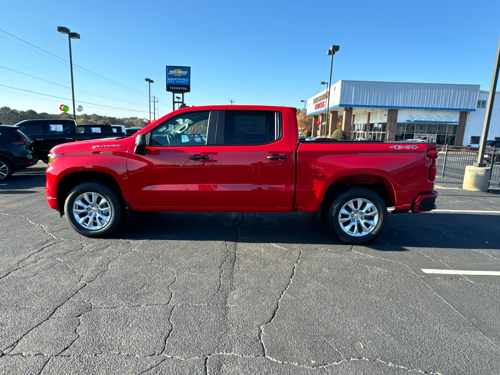 2025 Chevrolet Silverado 1500 Custom 10