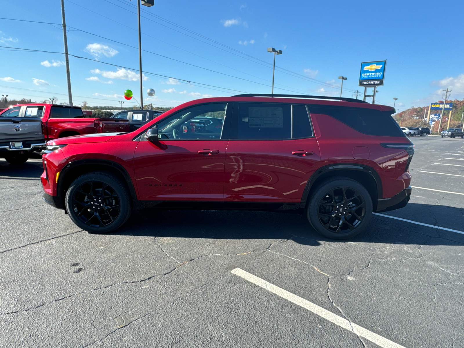 2025 Chevrolet Traverse RS 10