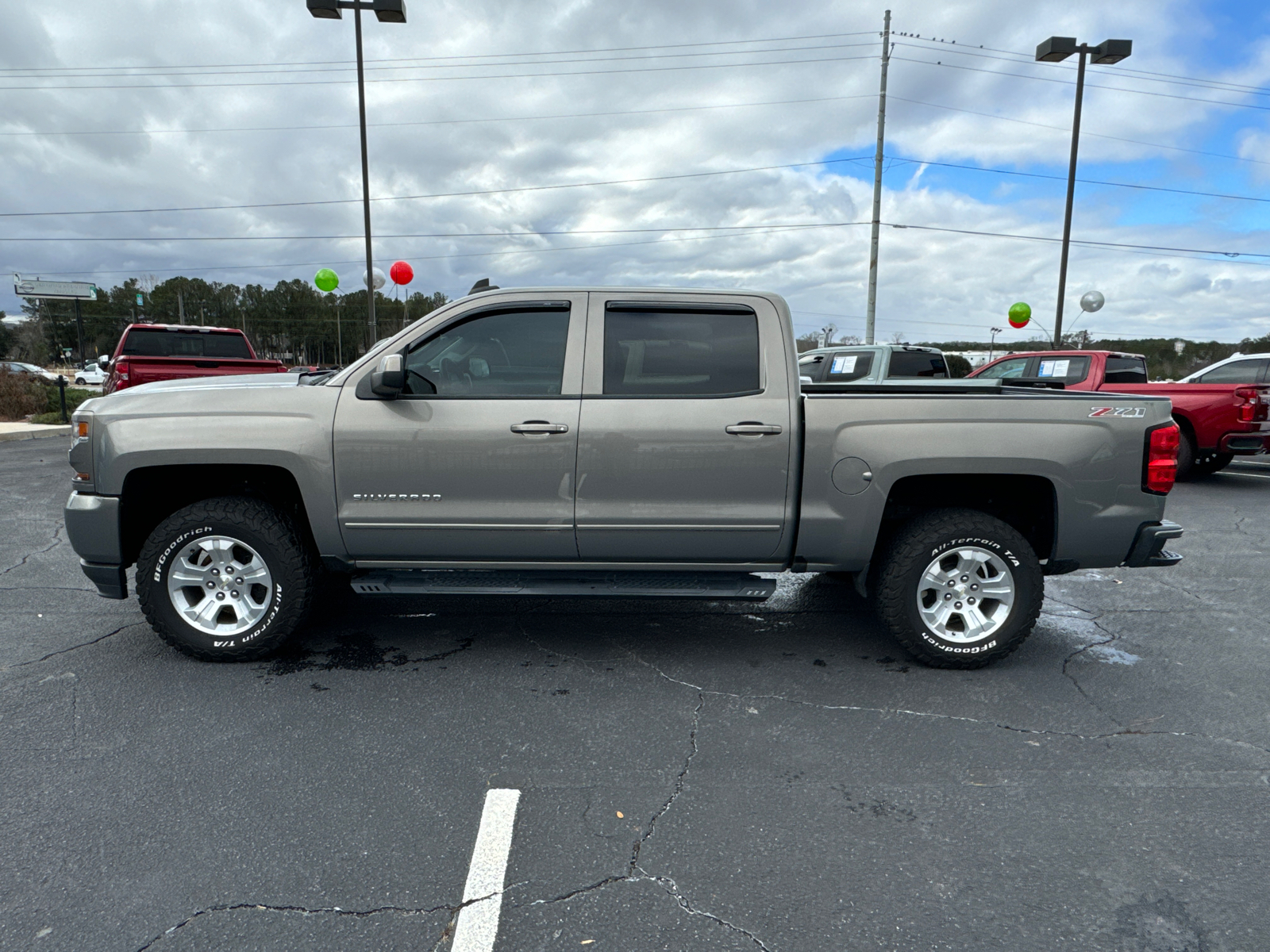 2017 Chevrolet Silverado 1500 LT 9