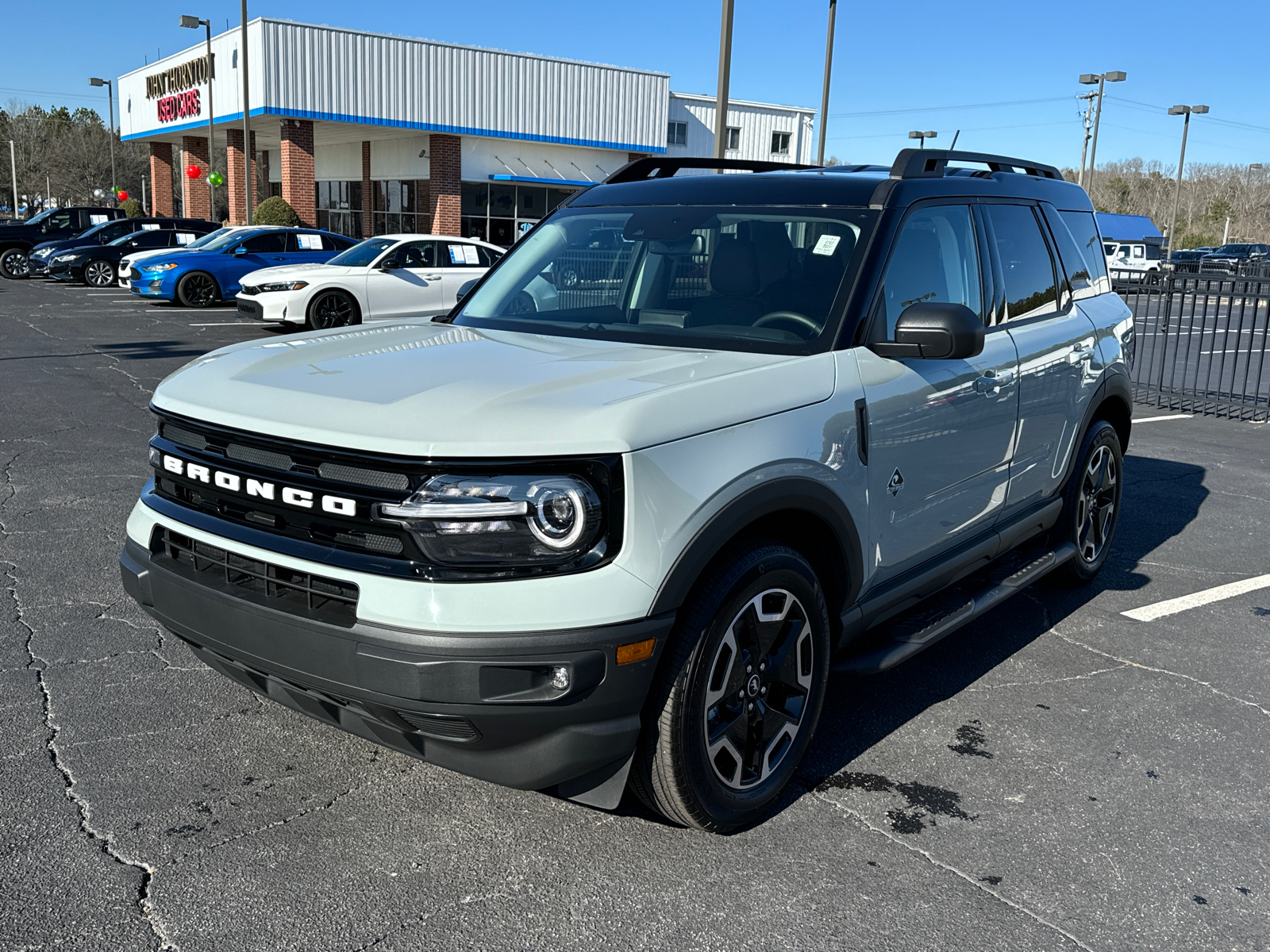 2022 Ford Bronco Sport Outer Banks 3