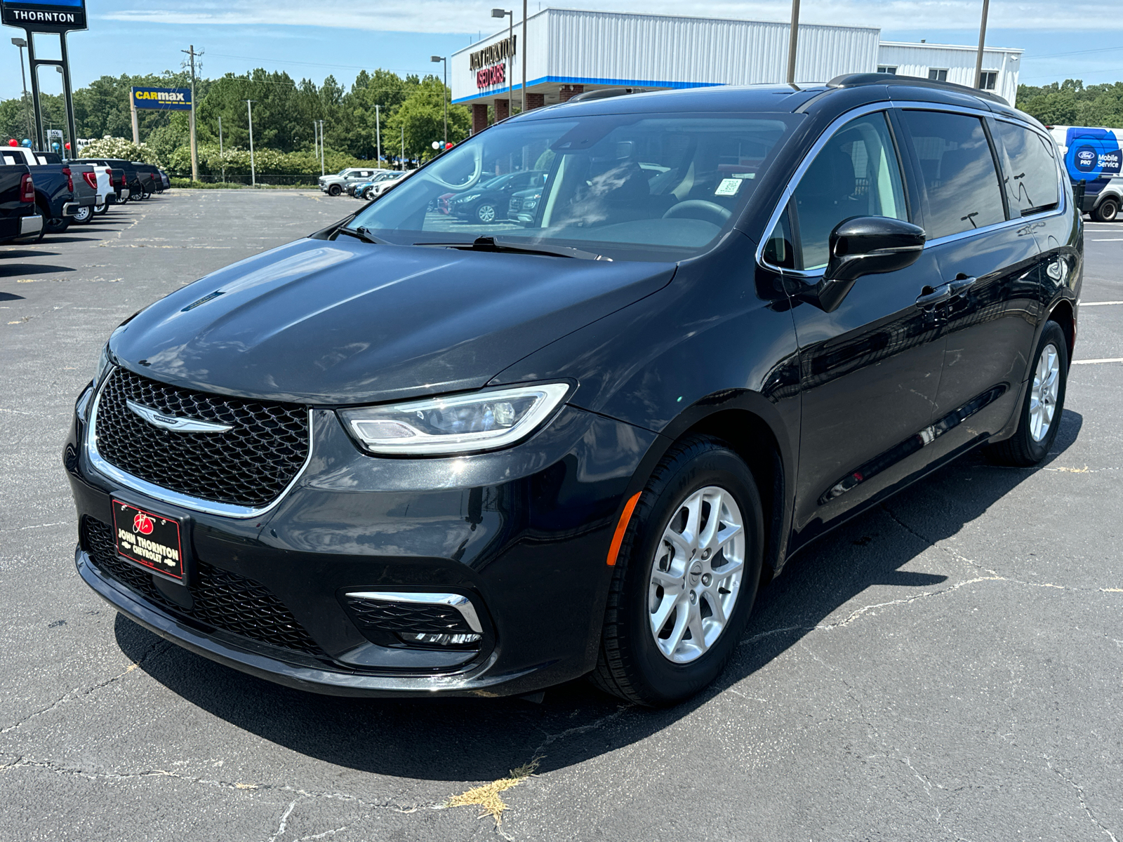 2022 Chrysler Pacifica Touring L 2