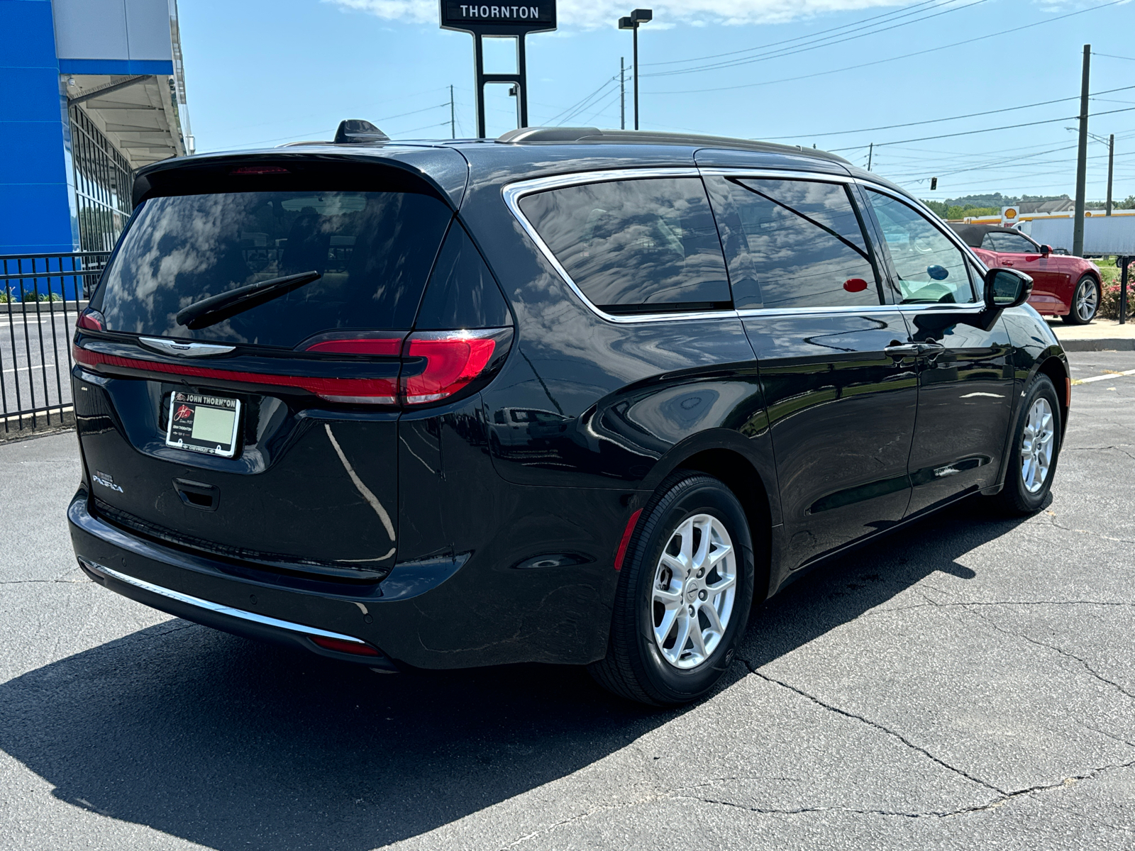 2022 Chrysler Pacifica Touring L 6