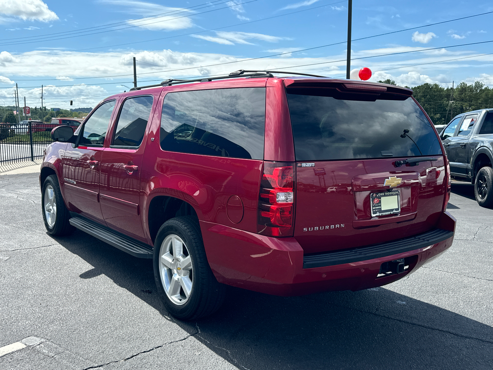 2014 Chevrolet Suburban 1500 LT 8