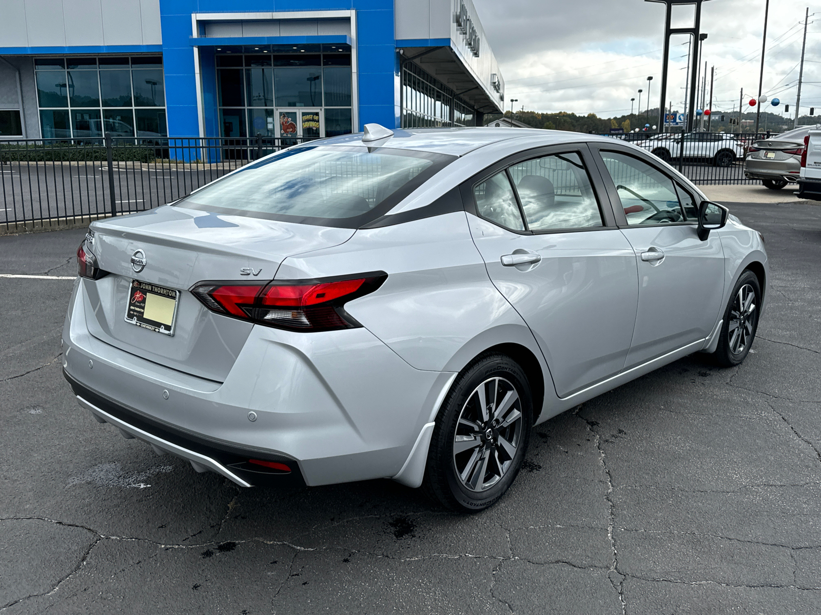 2022 Nissan Versa 1.6 SV 6