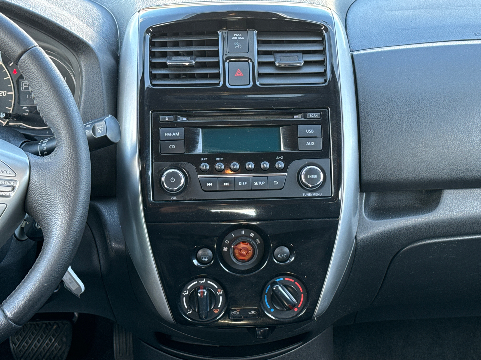 2015 Nissan Versa Note  31