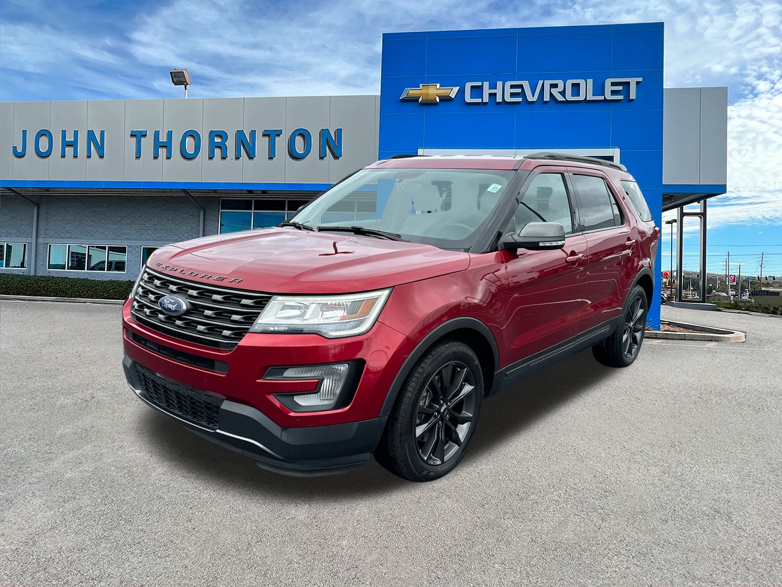 2017 Ford Explorer XLT 1