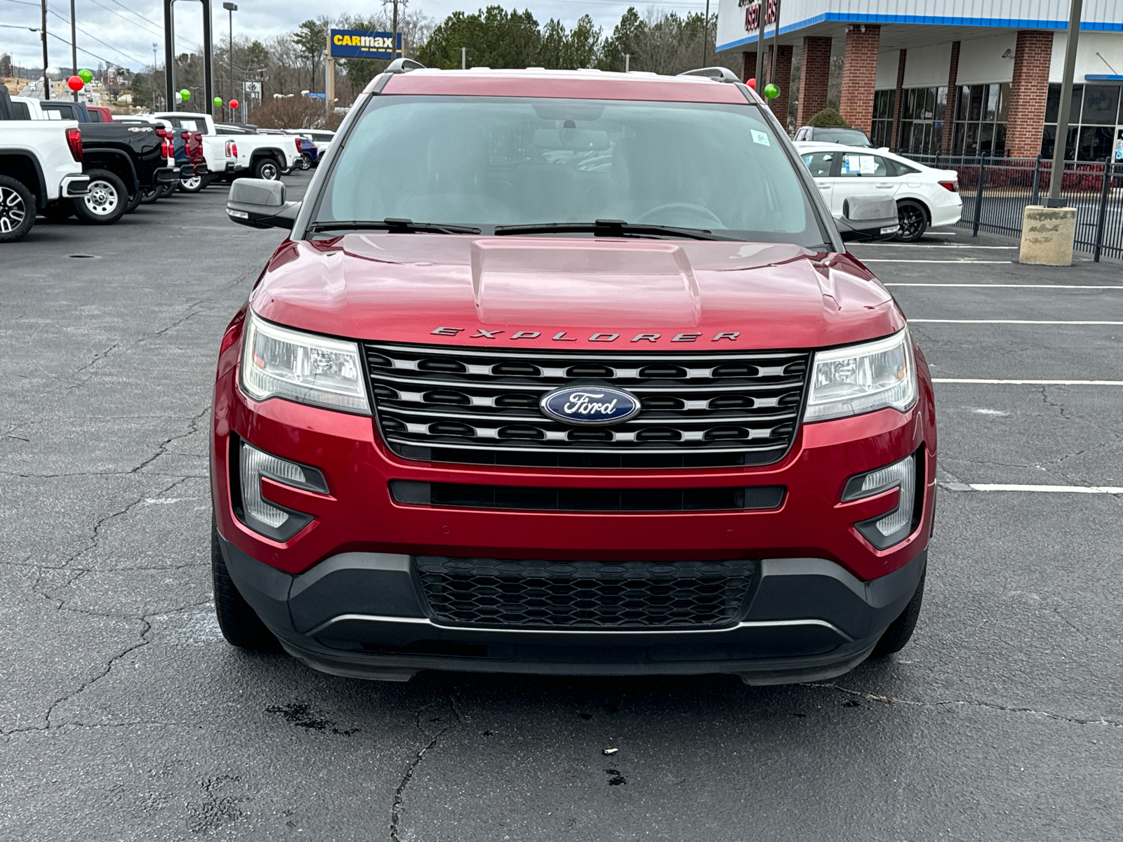 2017 Ford Explorer XLT 3