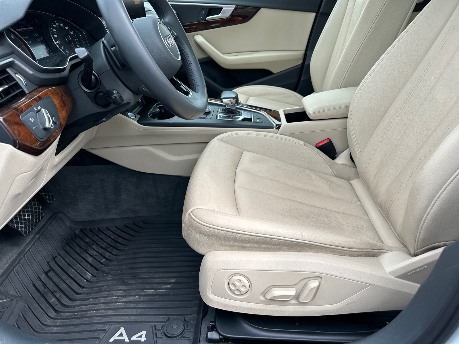 2019 Audi A4 2.0T Premium 11