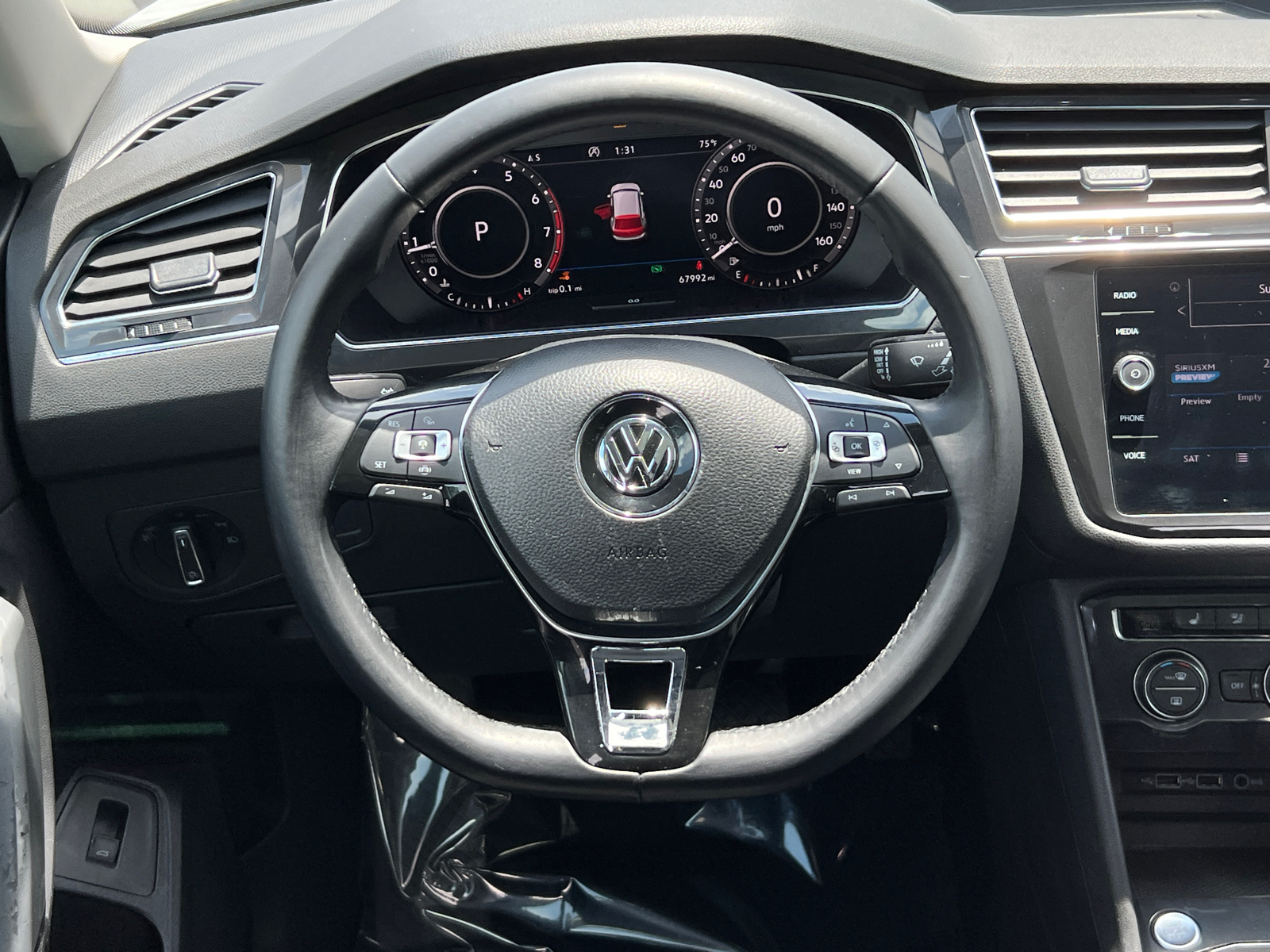 2019 Volkswagen Tiguan 2.0T SEL 25