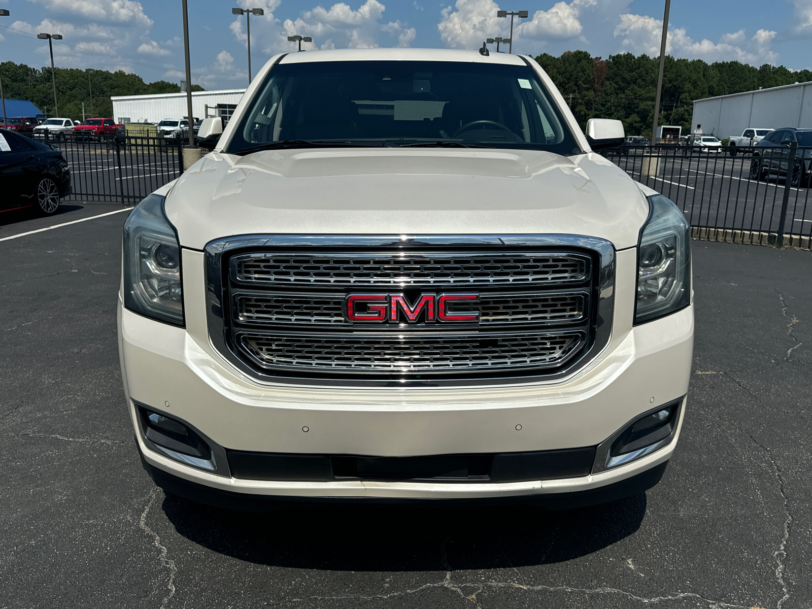 2015 GMC Yukon XL SLT 3