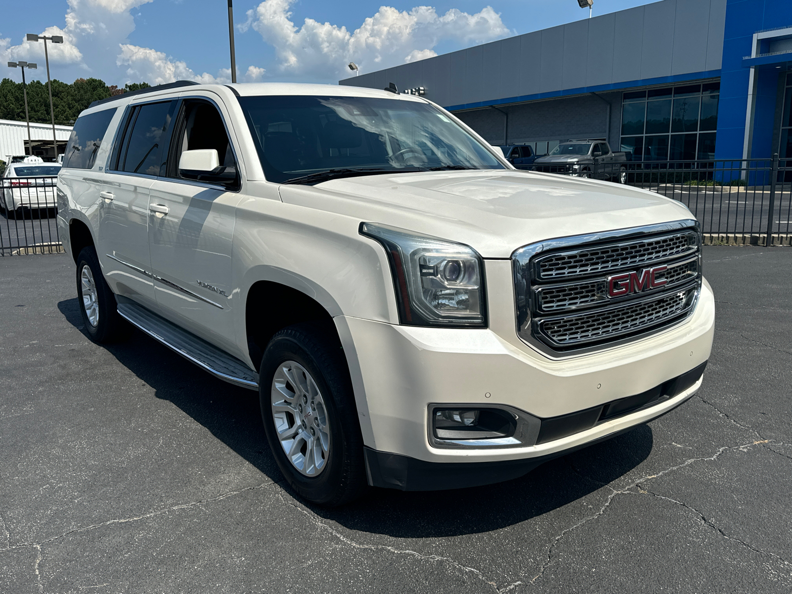 2015 GMC Yukon XL SLT 4