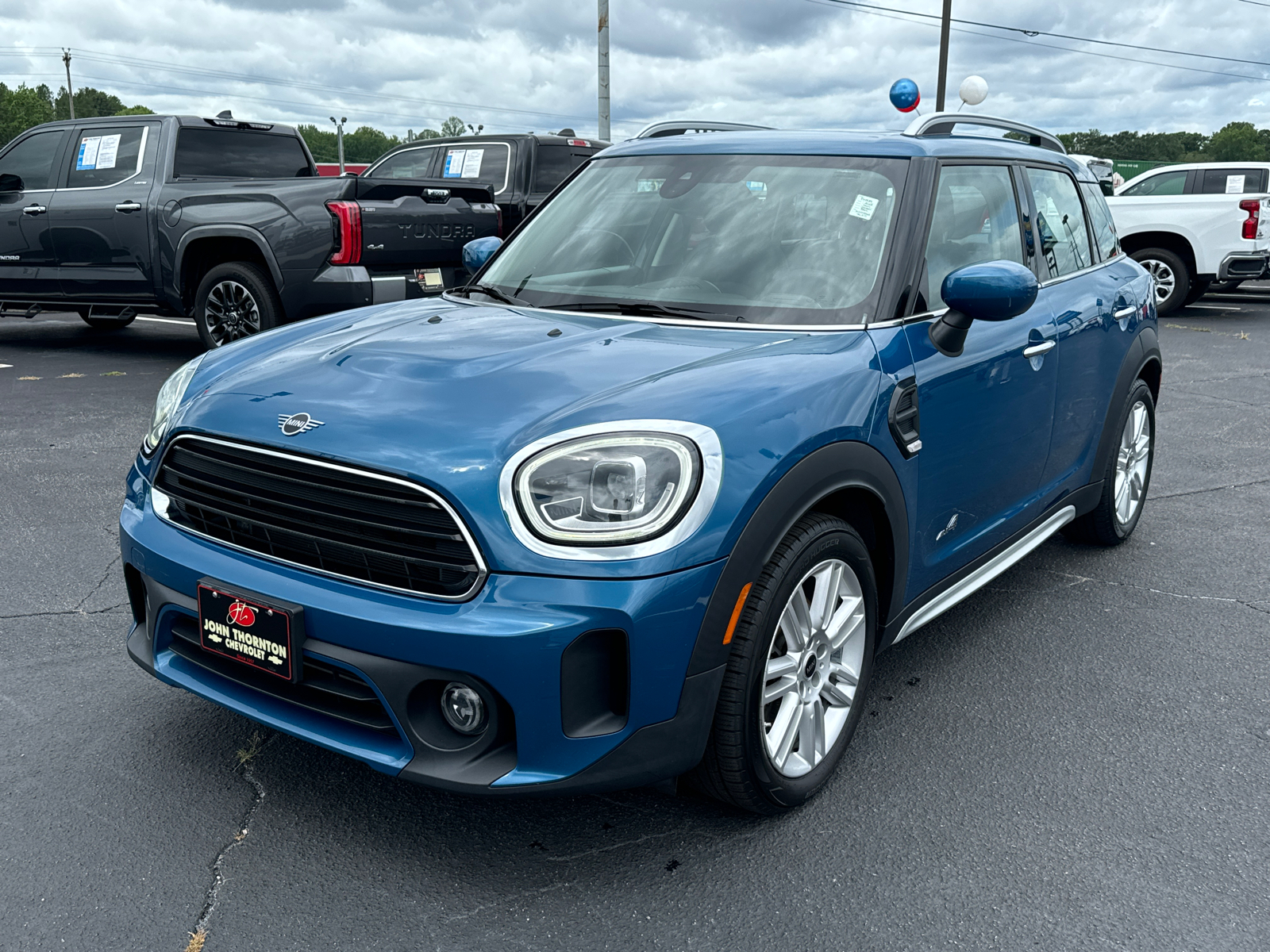 2022 MINI Cooper Countryman Signature 2