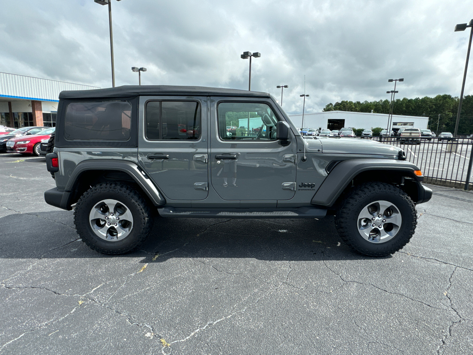 2023 Jeep Wrangler Sport 5