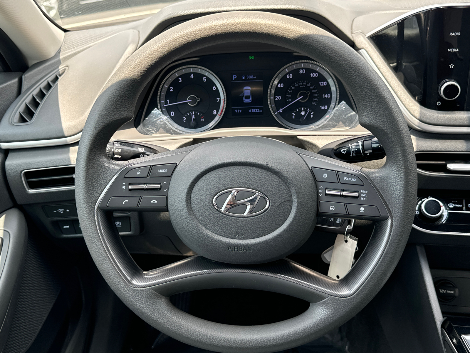 2021 Hyundai Sonata SE 23