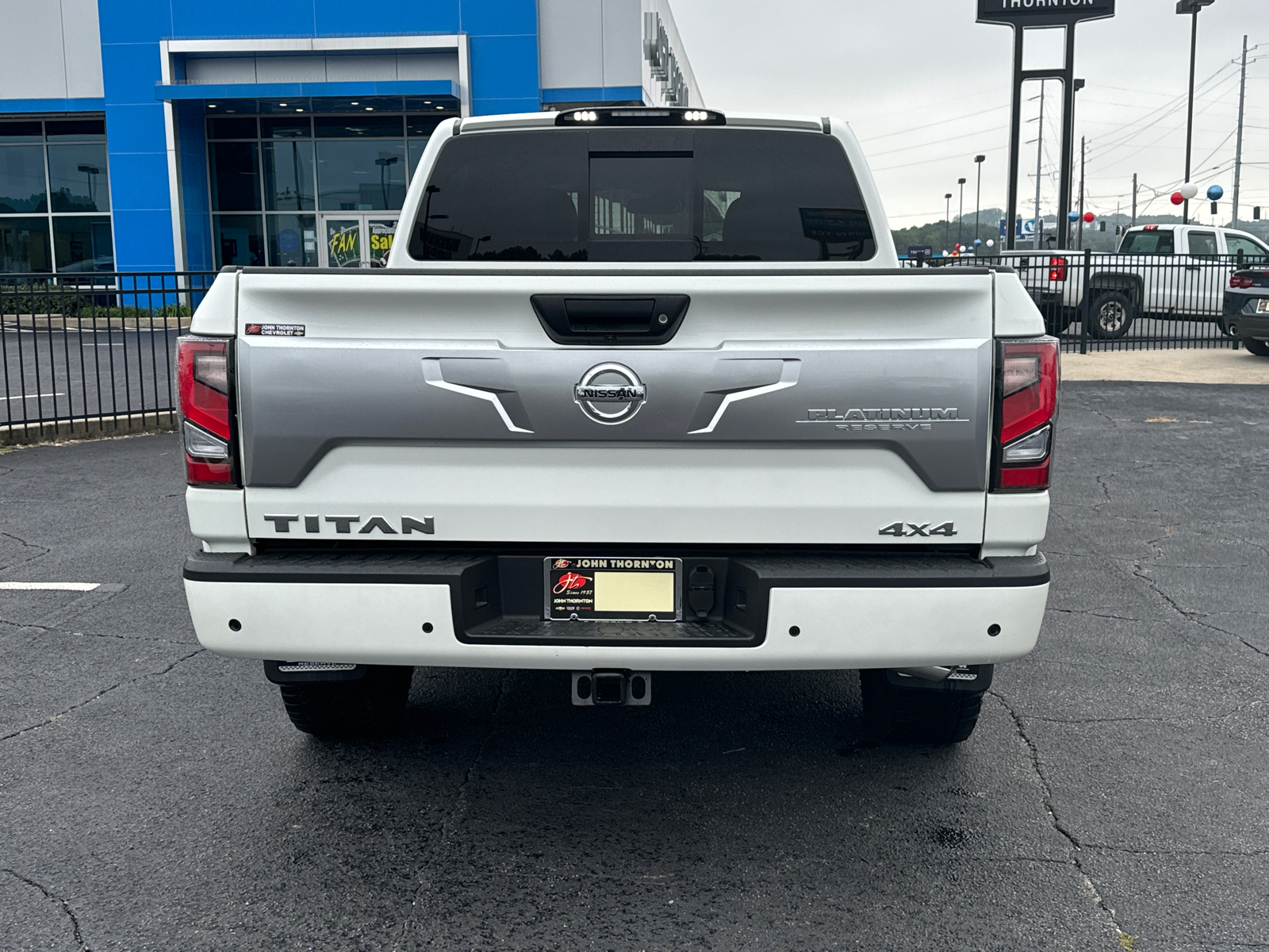 2021 Nissan Titan Platinum Reserve 8