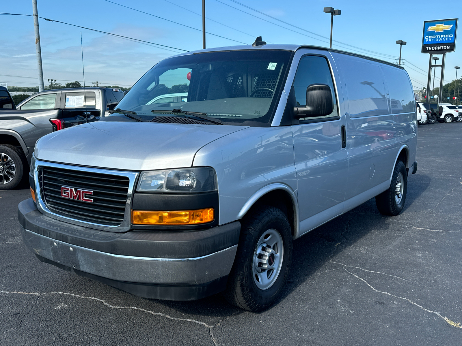 2019 GMC Savana 2500 Work Van 2