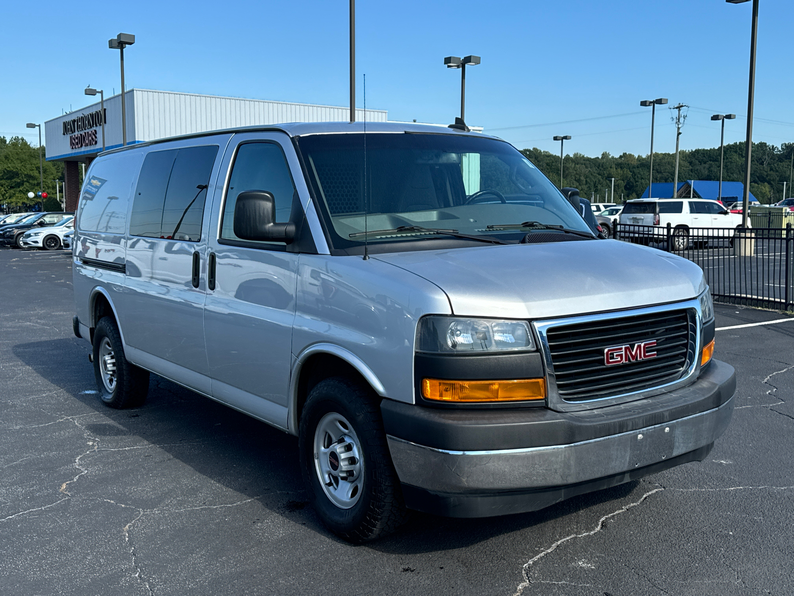 2019 GMC Savana 2500 Work Van 4