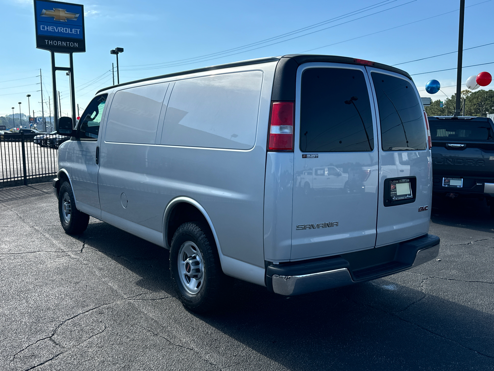 2019 GMC Savana 2500 Work Van 8