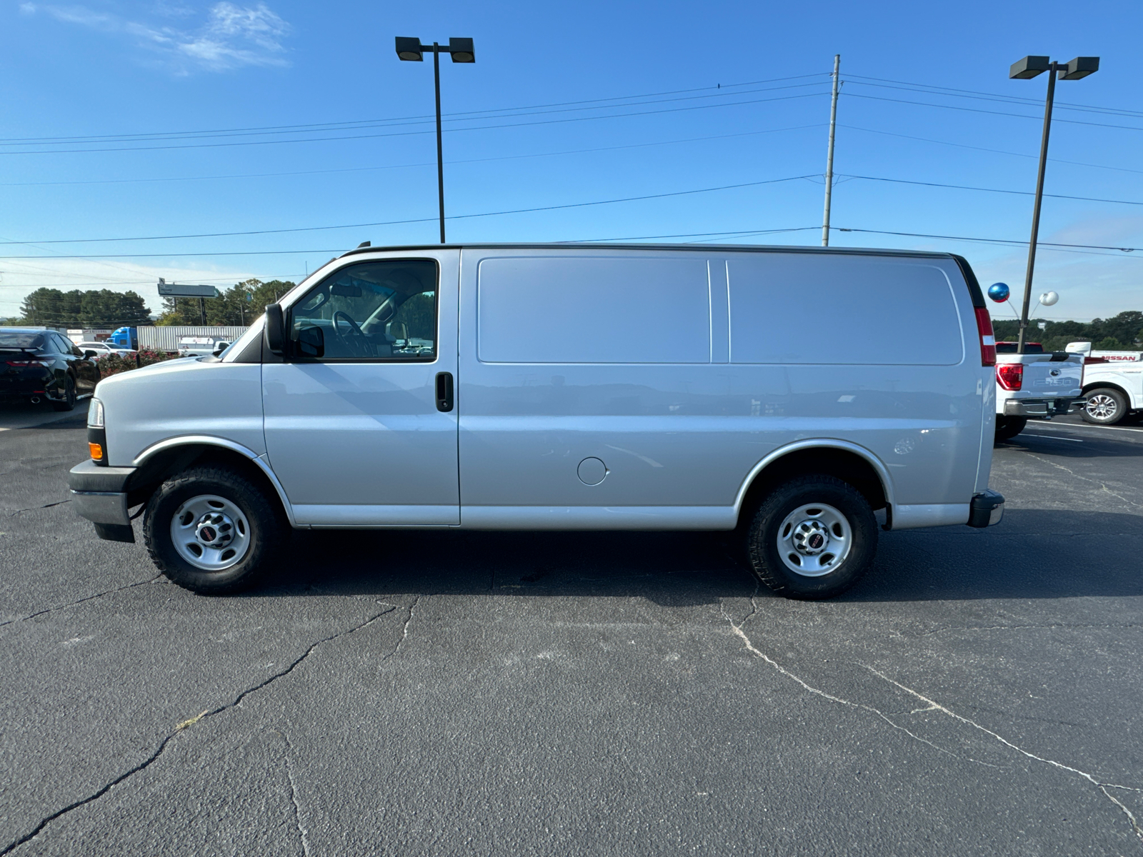 2019 GMC Savana 2500 Work Van 9