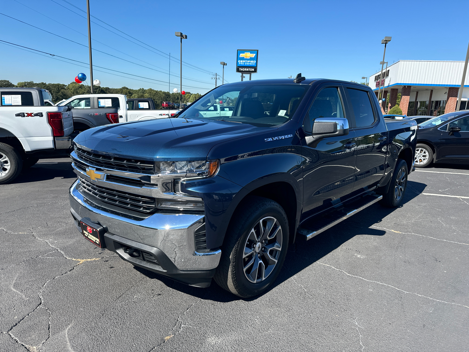 2021 Chevrolet Silverado 1500 LT 2