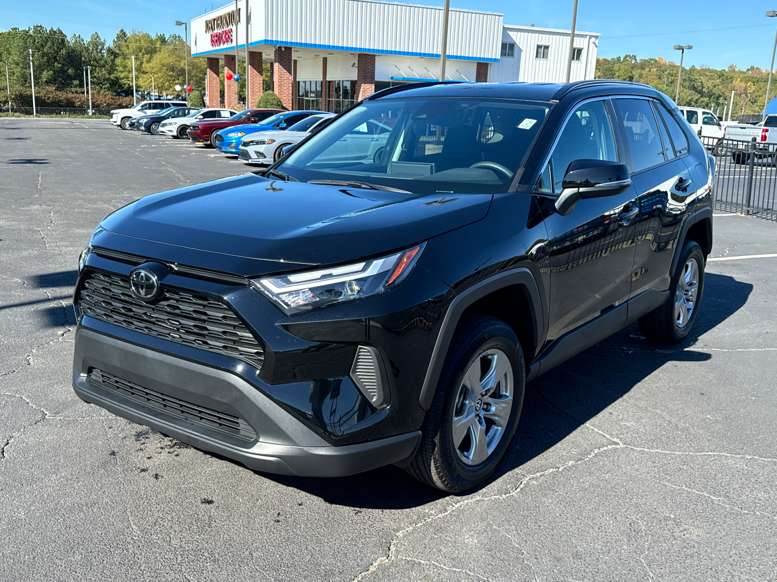 2024 Toyota RAV4 XLE 2