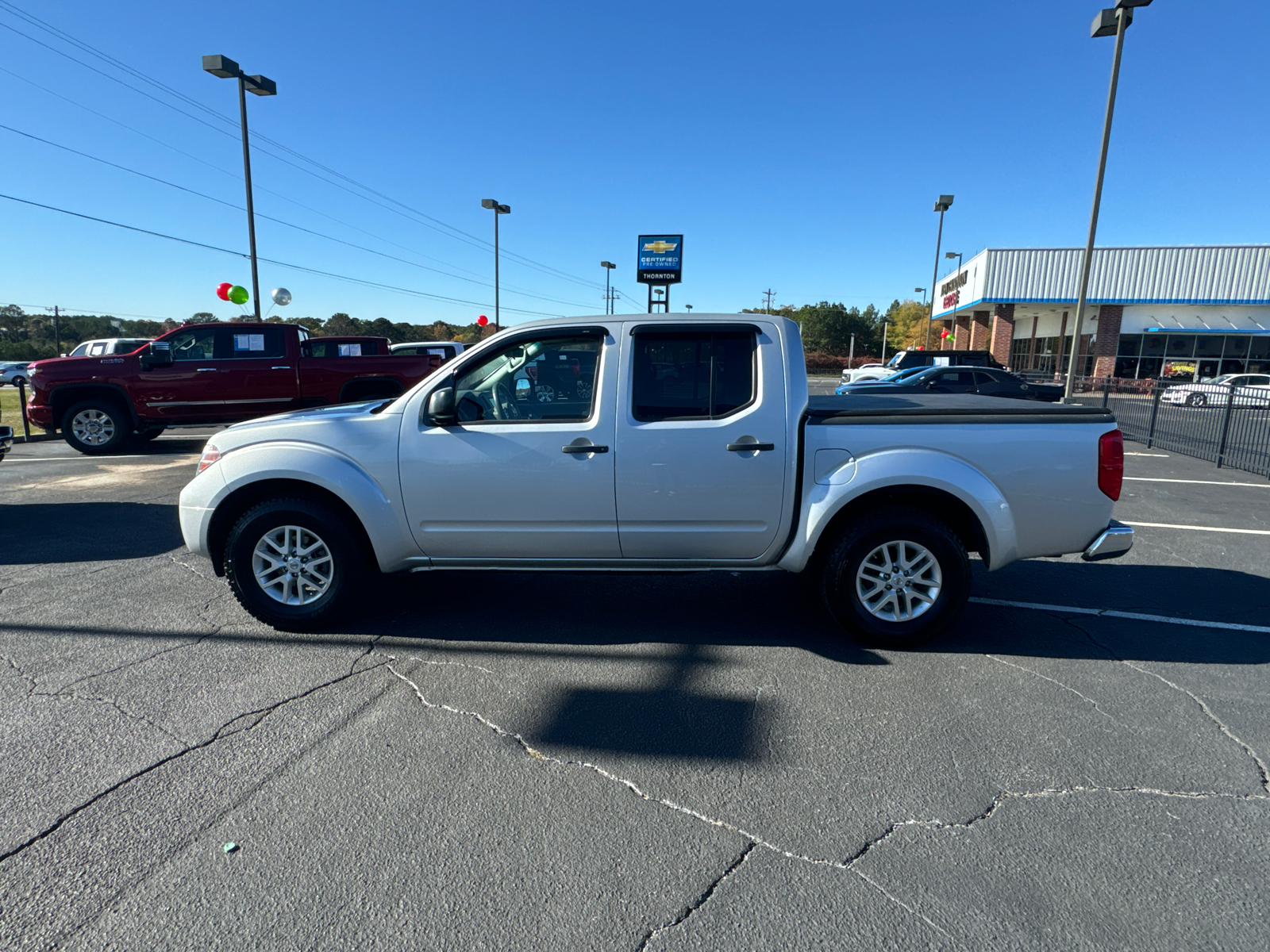 2019 Nissan Frontier SV 9