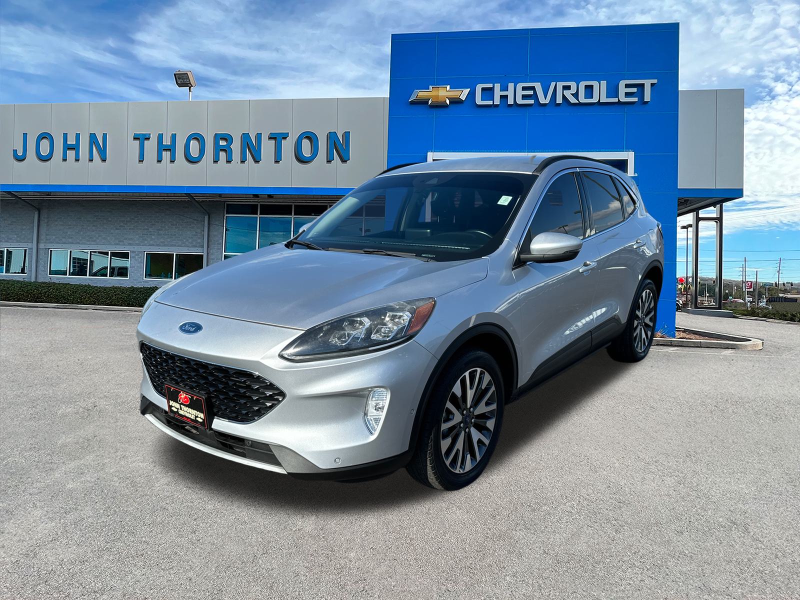 2020 Ford Escape Titanium 2