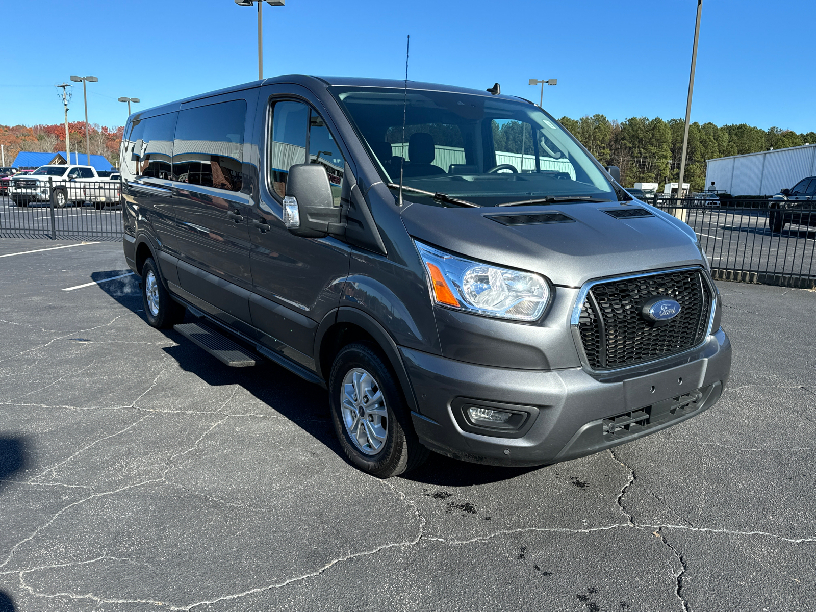 2021 Ford Transit-350 XLT 4