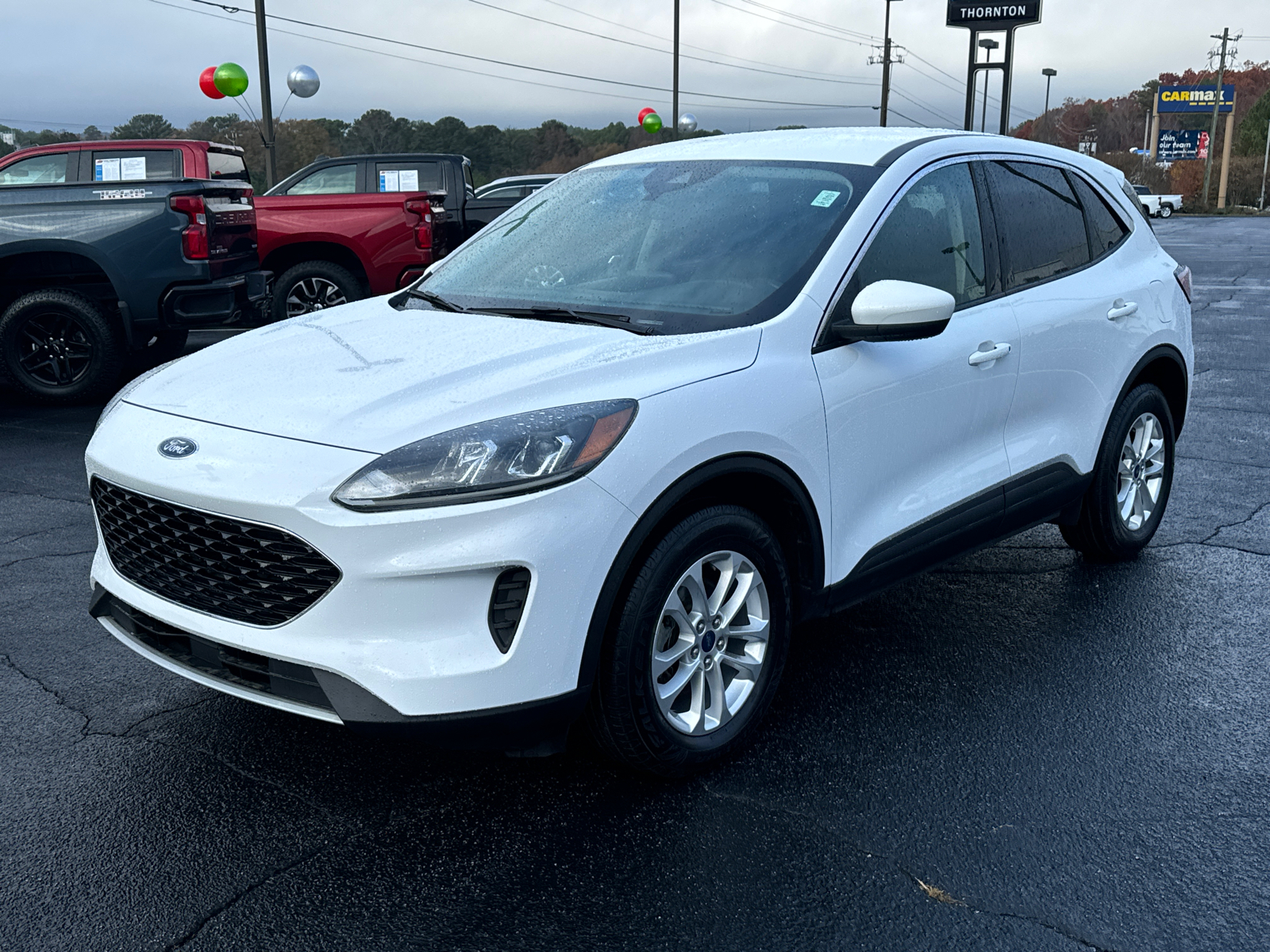 2020 Ford Escape SE 2