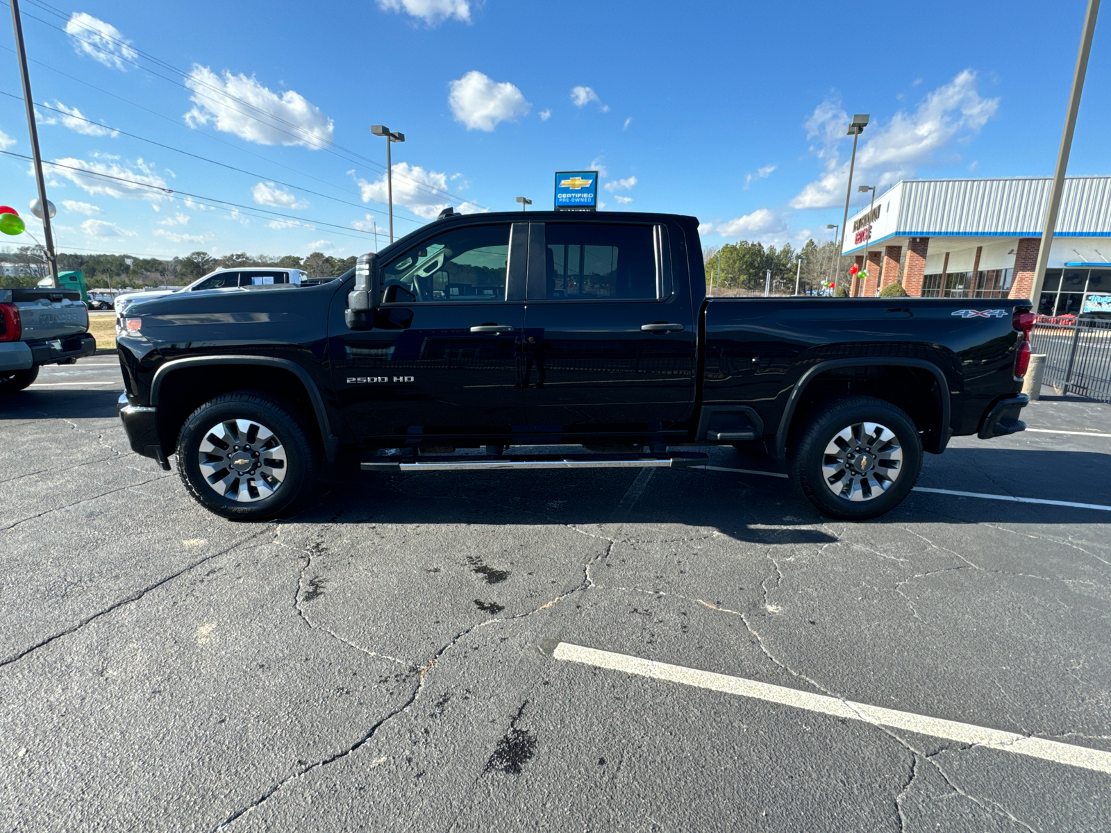 2023 Chevrolet Silverado 2500HD Custom 9