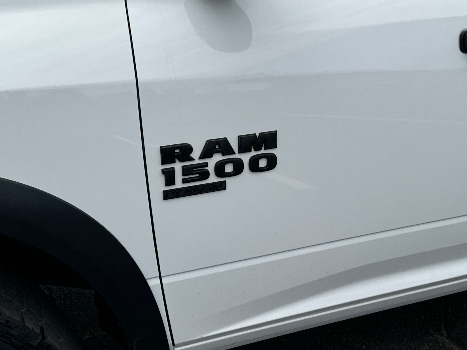 2020 Ram 1500 Classic Warlock 13