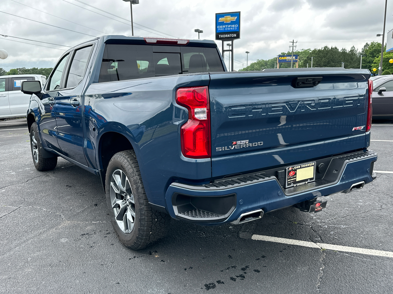 2024 Chevrolet Silverado 1500 RST 8