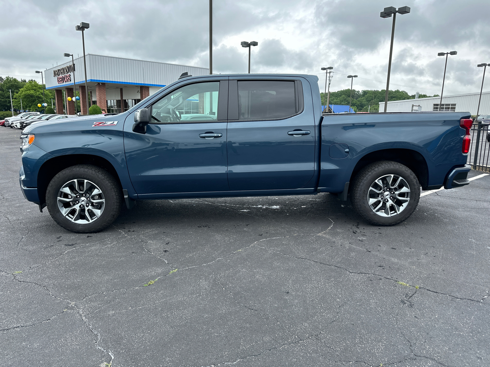 2024 Chevrolet Silverado 1500 RST 9