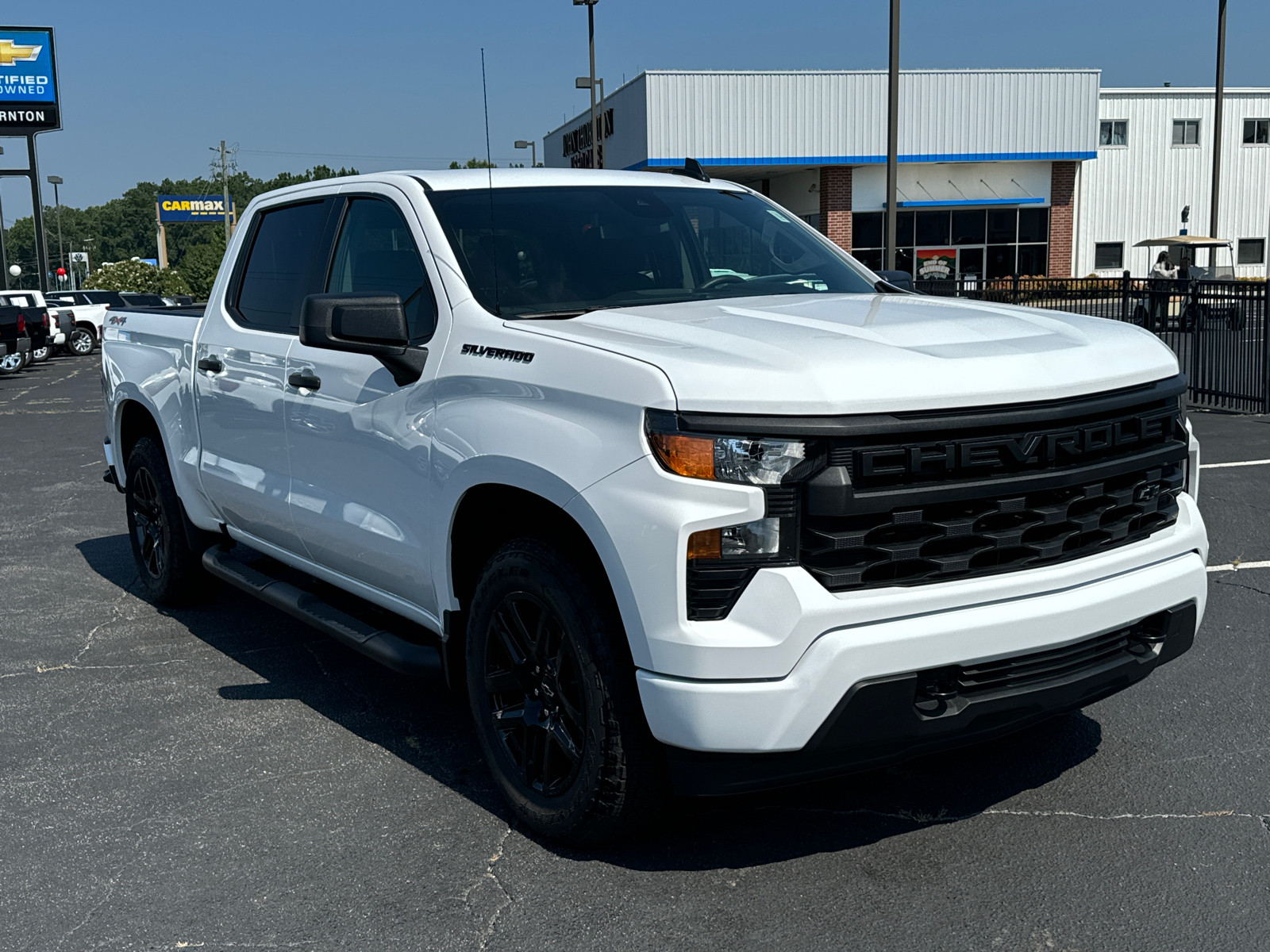 2024 Chevrolet Silverado 1500 Custom 4