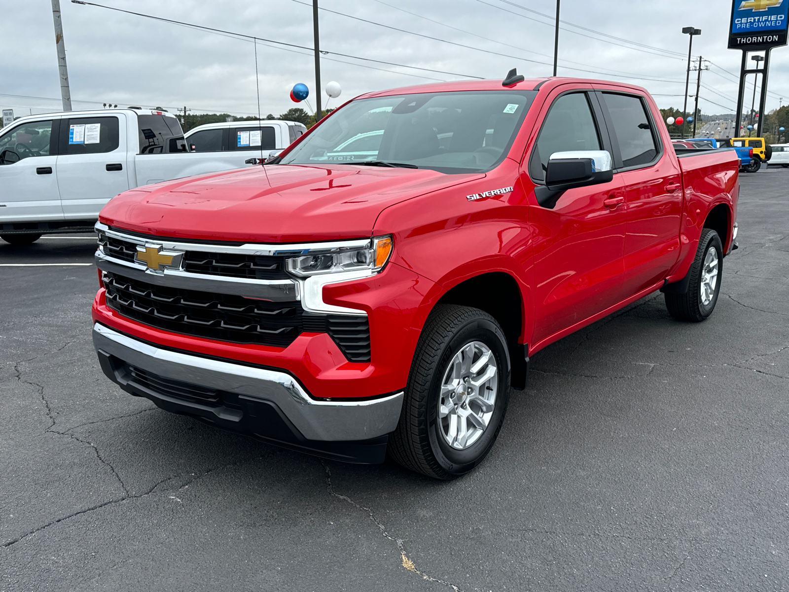 2024 Chevrolet Silverado 1500 LT 2