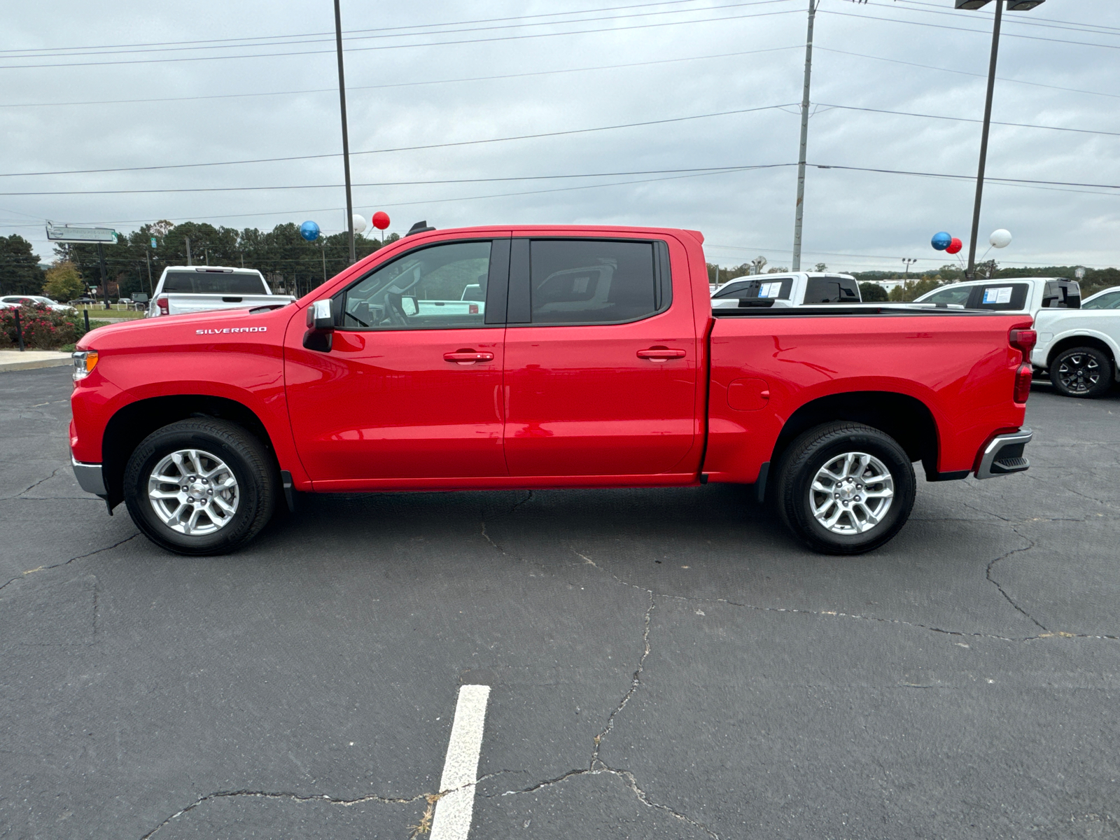 2024 Chevrolet Silverado 1500 LT 9