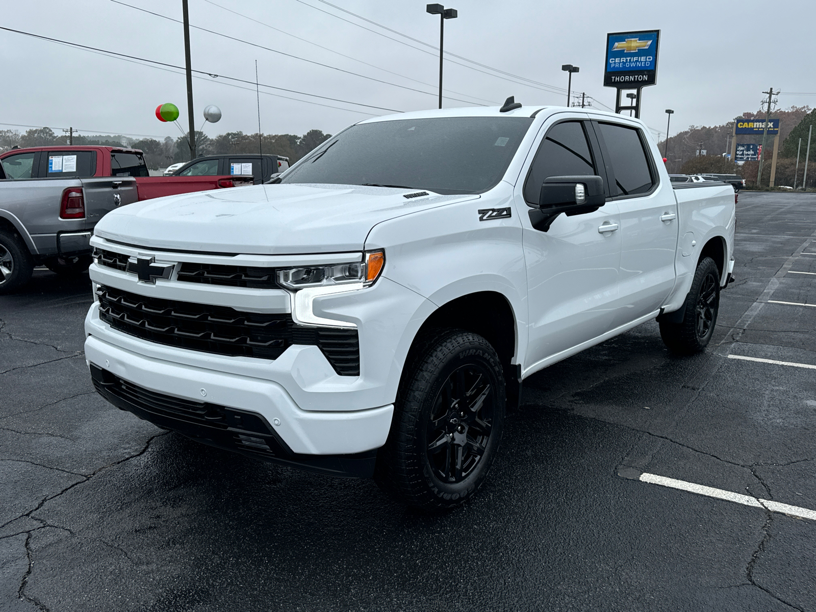 2024 Chevrolet Silverado 1500 RST 2