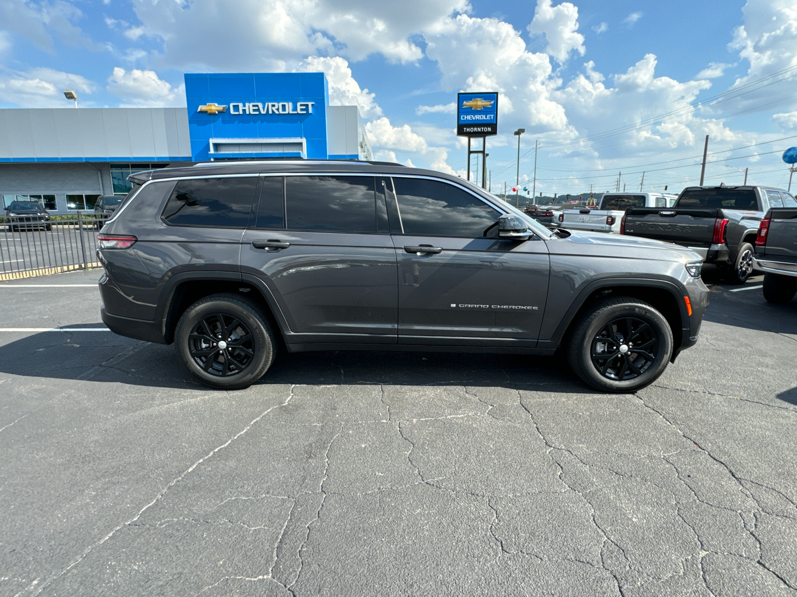 2023 Jeep Grand Cherokee L Limited 5