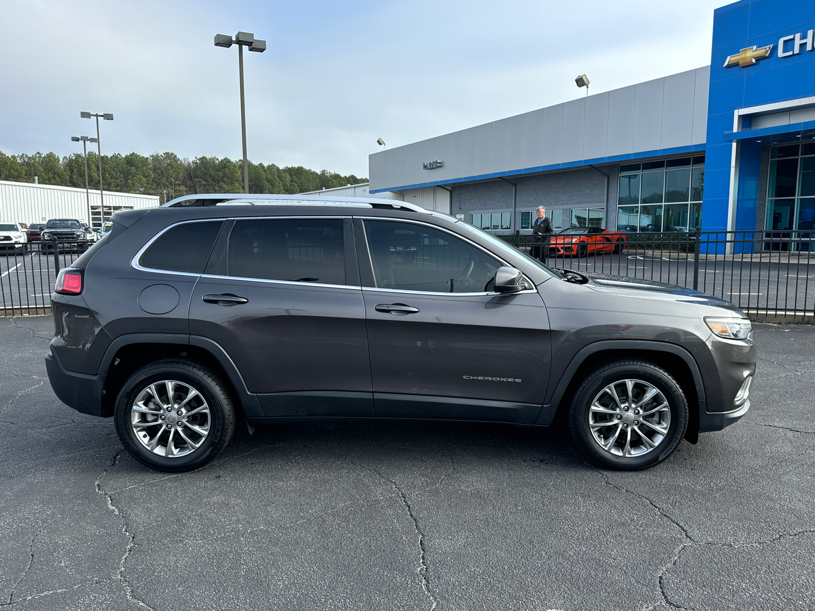 2019 Jeep Cherokee Latitude Plus 5