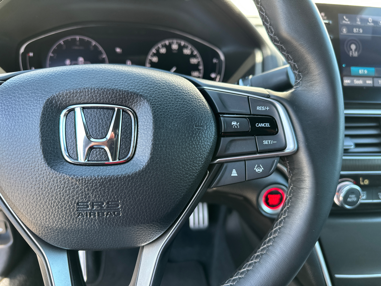 2021 Honda Accord Sport 2.0T 28