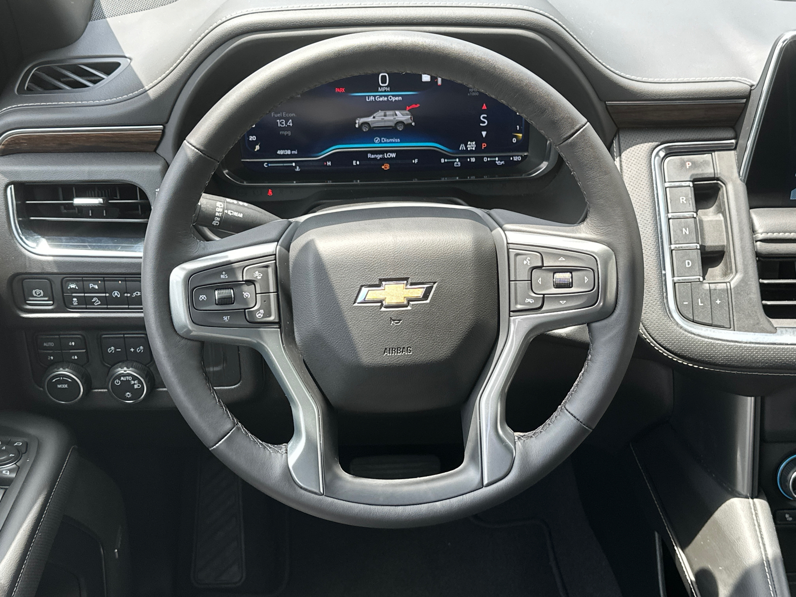 2022 Chevrolet Tahoe Premier 25
