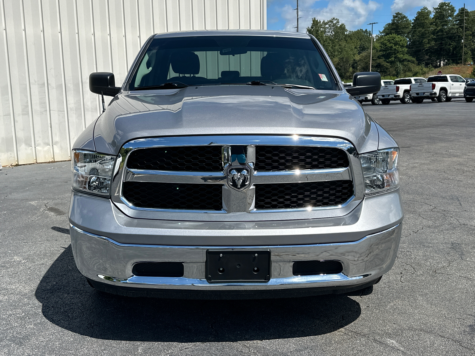 2023 Ram 1500 Classic Tradesman 3