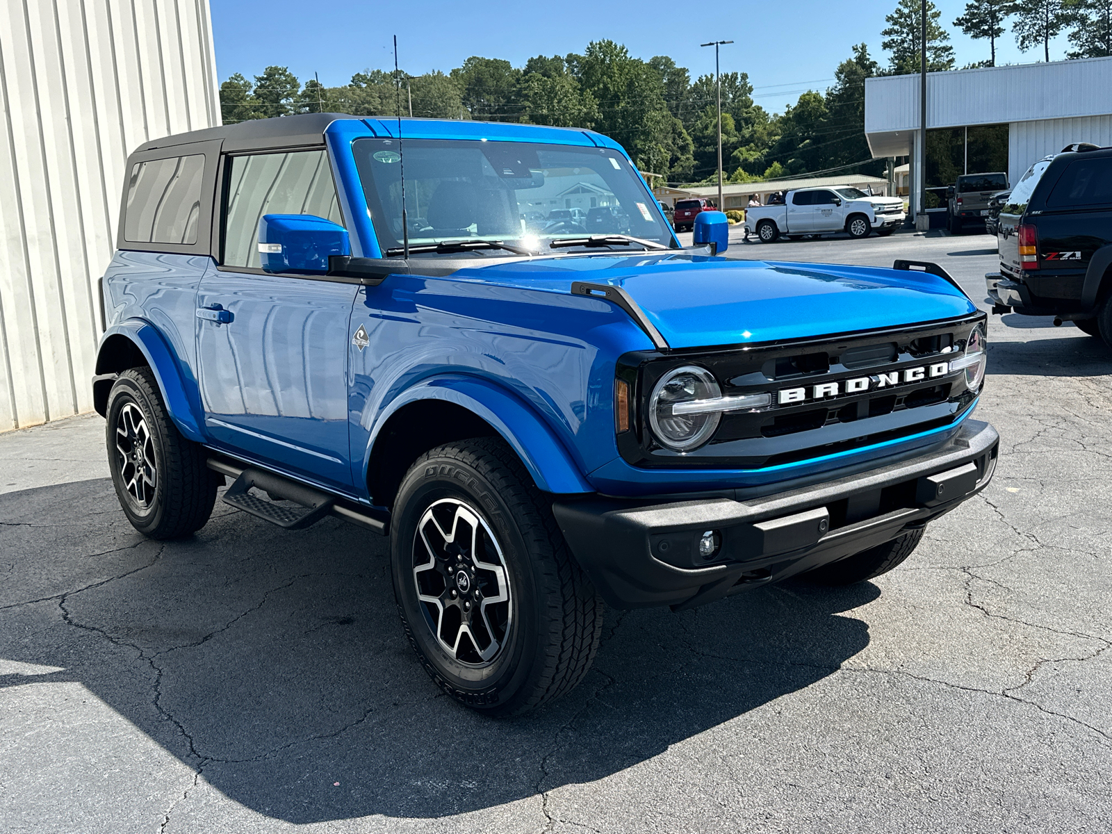 2023 Ford Bronco Outer Banks 4