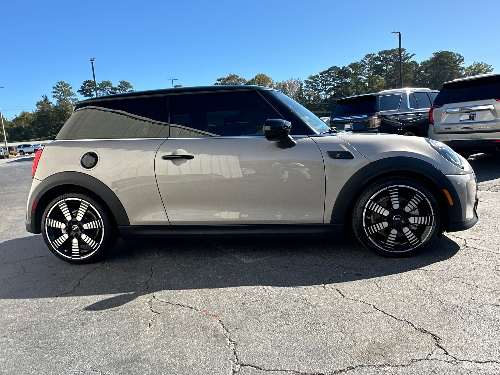 2022 MINI Cooper S Classic 5