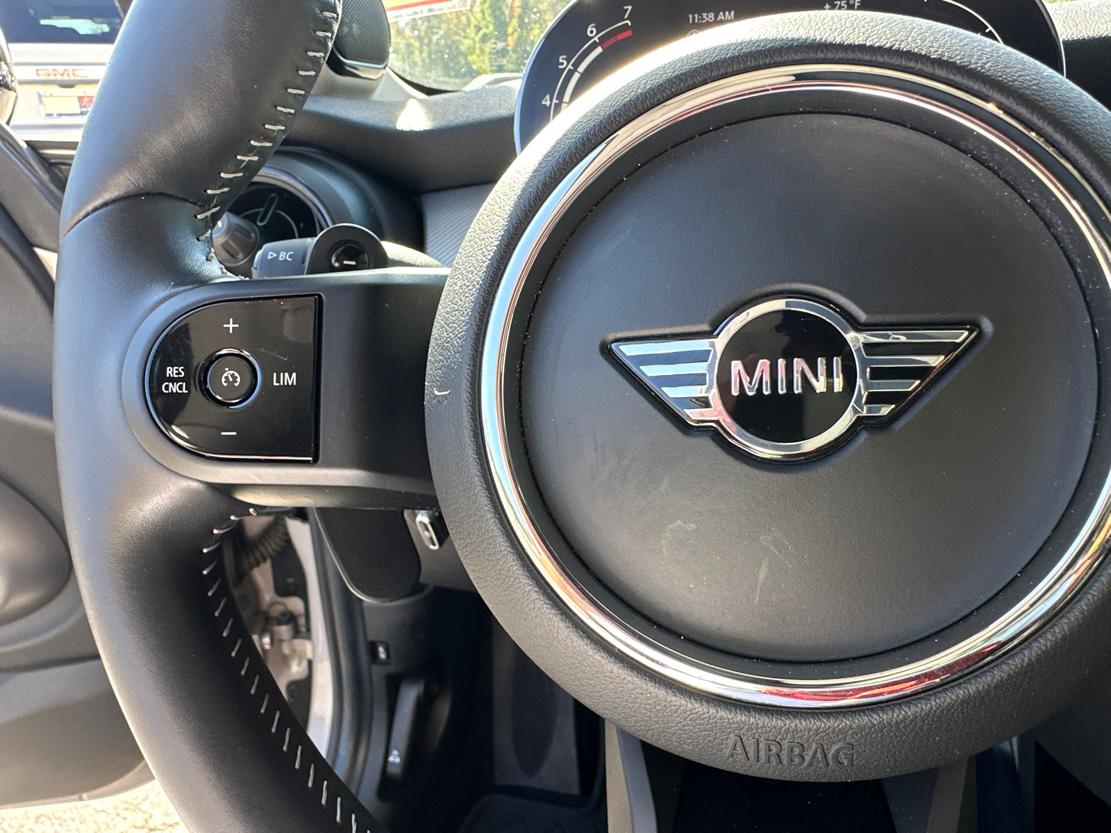 2022 MINI Cooper S Classic 22